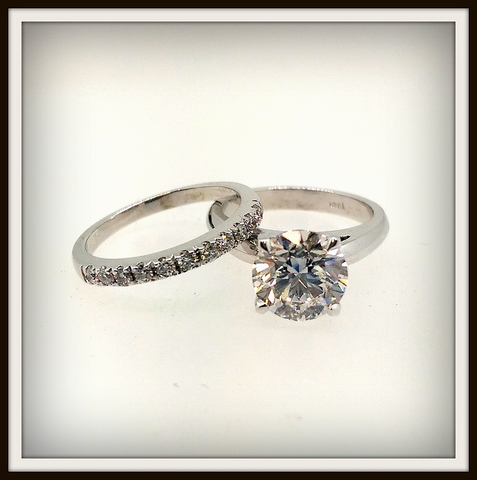 2 ct diamond engagement ring