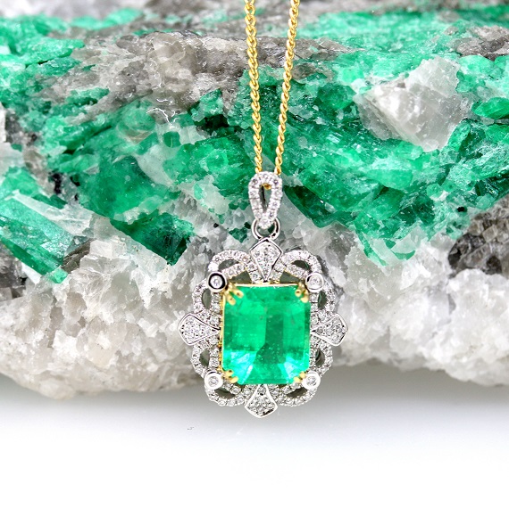 Antique Emerald Pendant