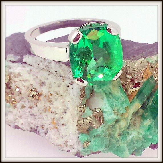 Cushion Cut Emerald Ring TO Final 3