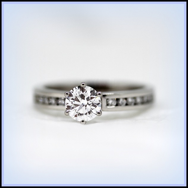 18ct White Gold Diamond set ring Torres Jewel Co 1